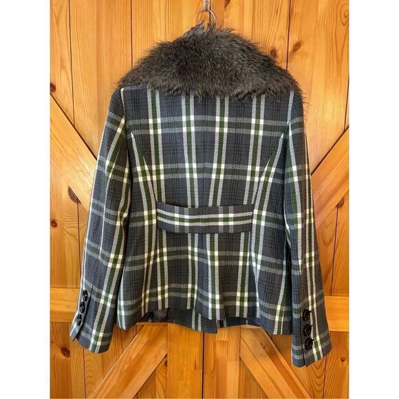 The Limited Faux Fur Collar Plaid Coat Size Medium (0550) - Picture 7 of 9